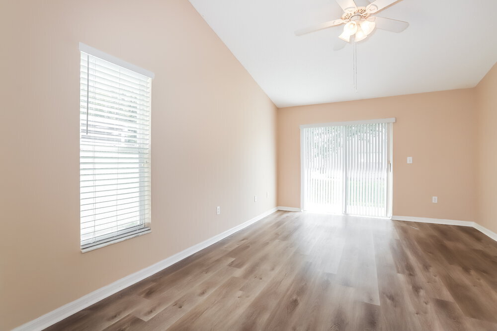 Building Photo - 1237 Alpine Lake Dr