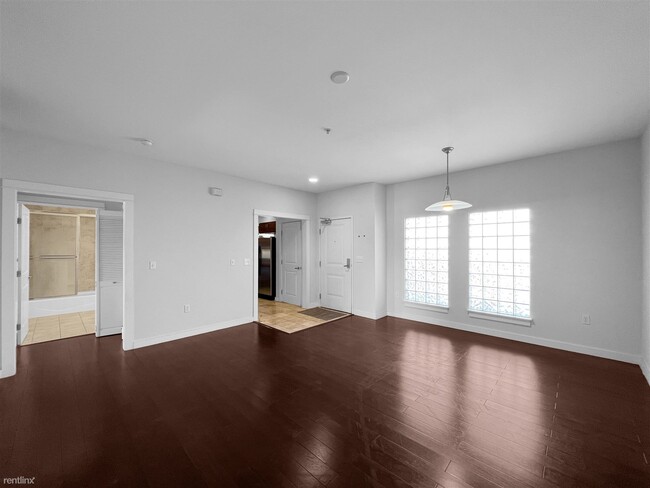 Building Photo - 2 br, 2 bath Condo - 125 Patterson Street 315