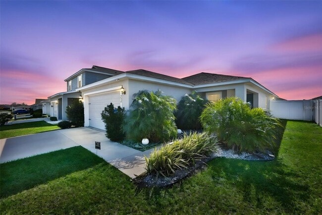 Building Photo - 252 Cascara Ln