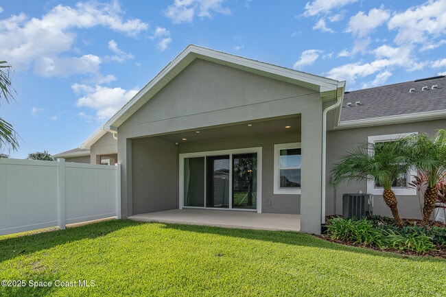 Building Photo - 2688 Avalonia Dr