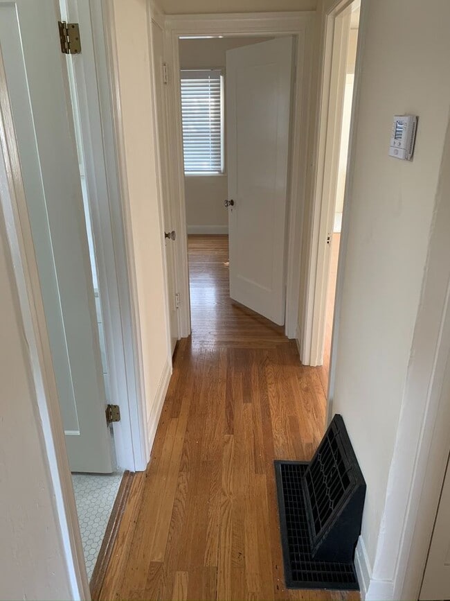 Building Photo - Updated, One of a Kind 2 Bed / 1 Bath Home...