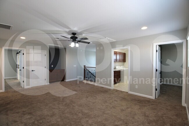 Building Photo - 24758 W Huntington Dr