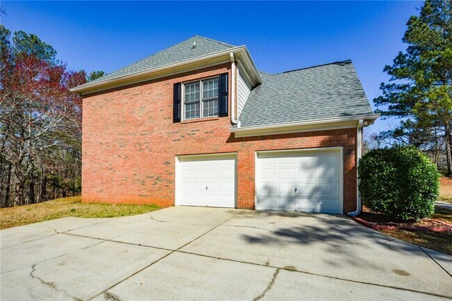Building Photo - Welcome to this stunning West Cobb home! 5...