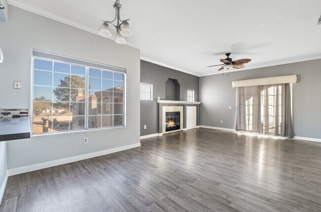 Building Photo - 1851 Hillpointe Rd