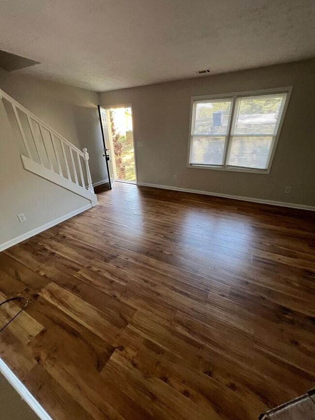 Building Photo - Lawrenceville 2 bedroom Townhome now ready!