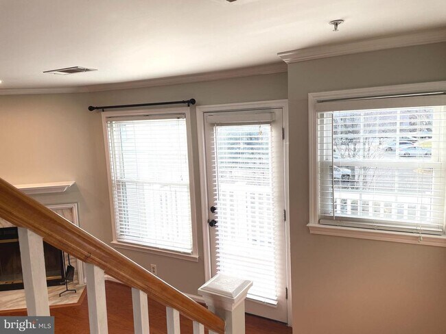 Building Photo - 5804 Inman Park Cir
