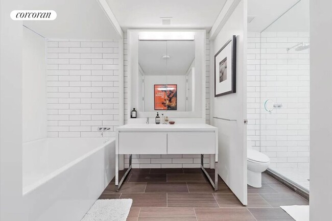 Building Photo - 15 S William St