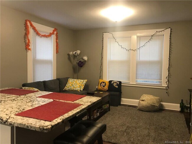 Building Photo - 2677 Dixwell Ave