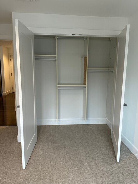 Building Photo - 25 High St