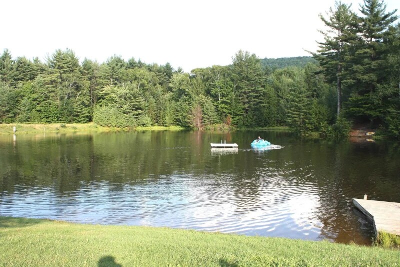 Building Photo - 12 Streamside Rd