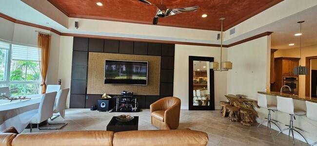 Building Photo - 16117 Emerald Estates Dr