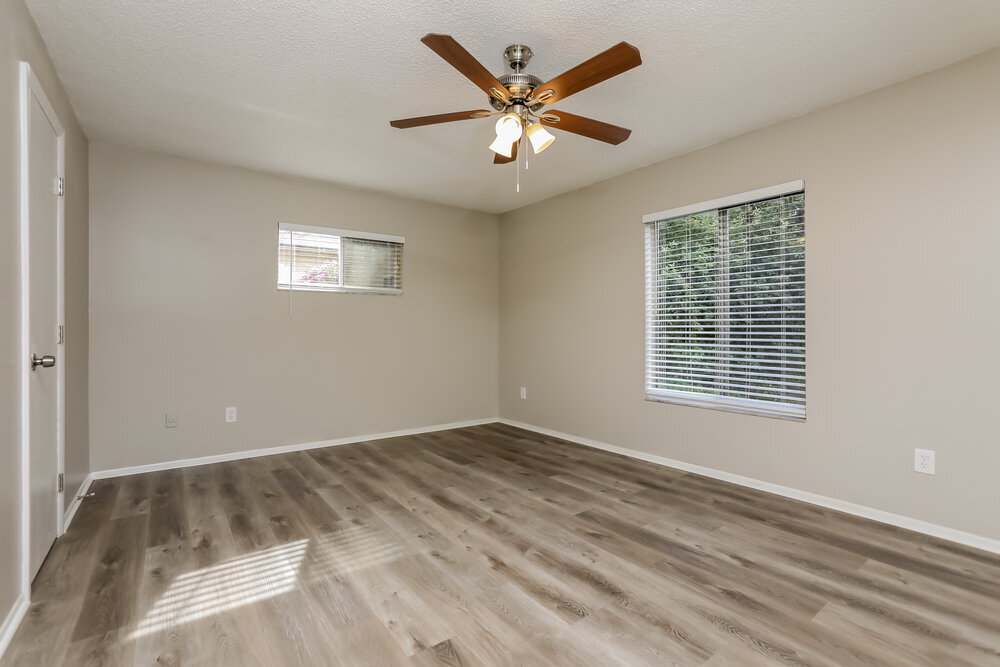 Building Photo - 444 Spinnaker Dr