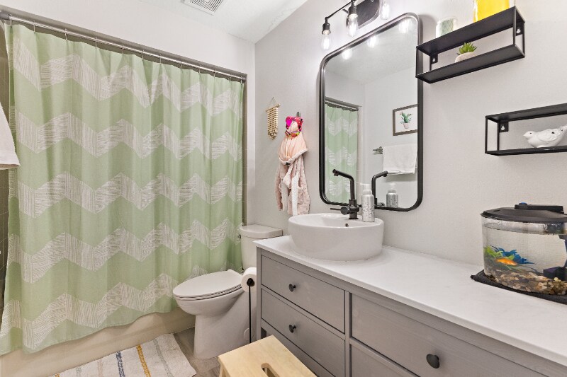 Building Photo - 2989 Poplar Ave