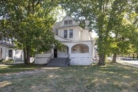 Building Photo - 116 S College Ave