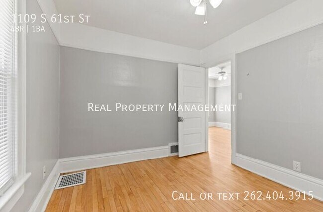 Building Photo - 1109 S 61st St