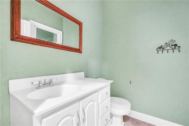 Building Photo - 265 Kudzu St