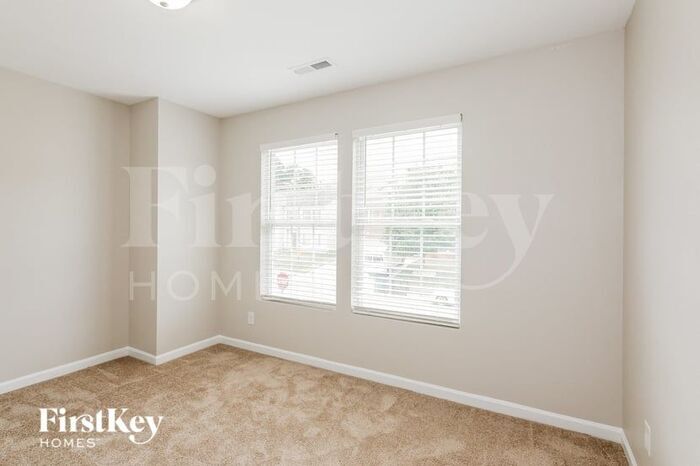 Building Photo - 1434 Waterlily Lane