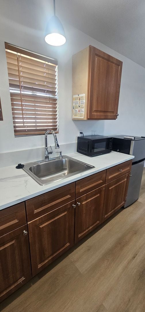 Building Photo - ADU- Studio- Upstairs- Newly Remodeled- Ready To Move In Now