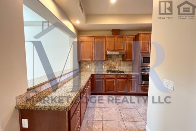 Building Photo - 3Bed/2.5Bath Townhouse in Carefree! $4499 MOVE-IN SPECIAL! Move-In Ready on 04/09/2026!