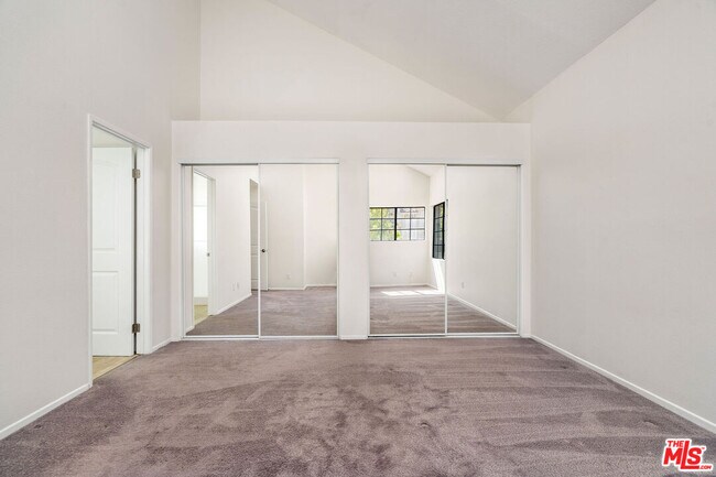 Building Photo - 18129 Erik Ct
