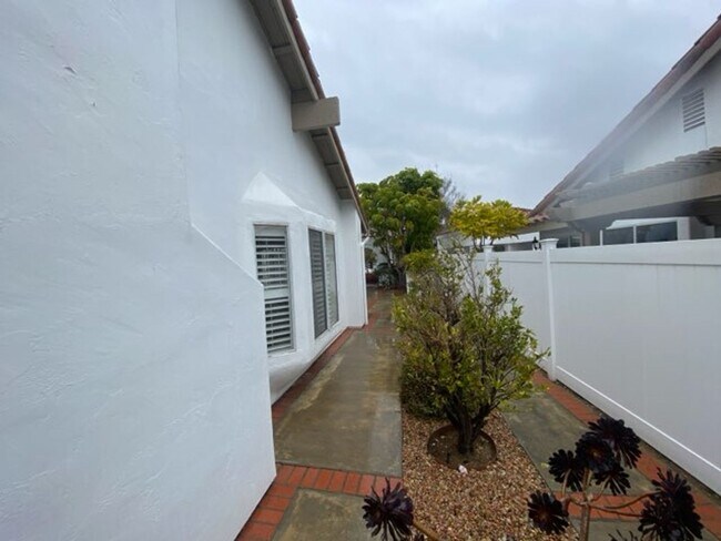 Building Photo - *+ 55 Community* 2bed/2.5bath home in Ocea...