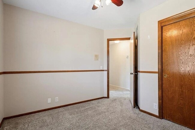 Building Photo - Exceptional Millard School District Home For Rent