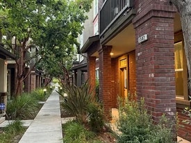 Building Photo - 1582 Neleigh Pl