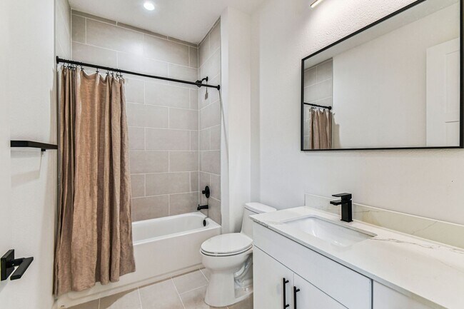 Building Photo - New Construction Townhome For Lease