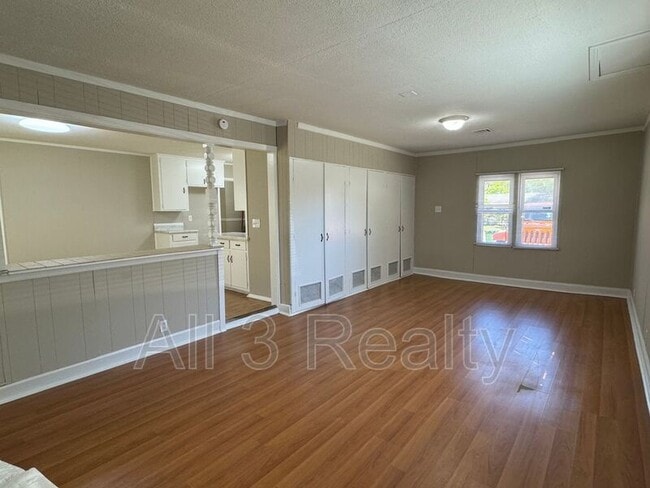 Building Photo - 1236 Noremac Rd