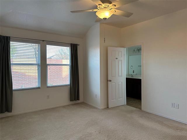Building Photo - 4709 Redbud Dr