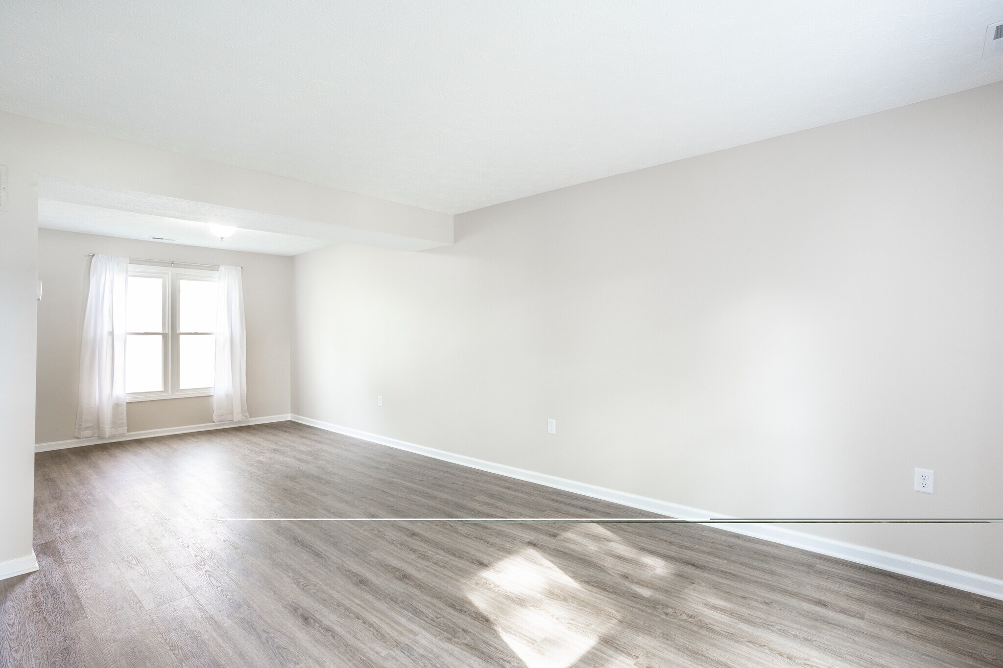 Building Photo - 6130 Bethesda Way