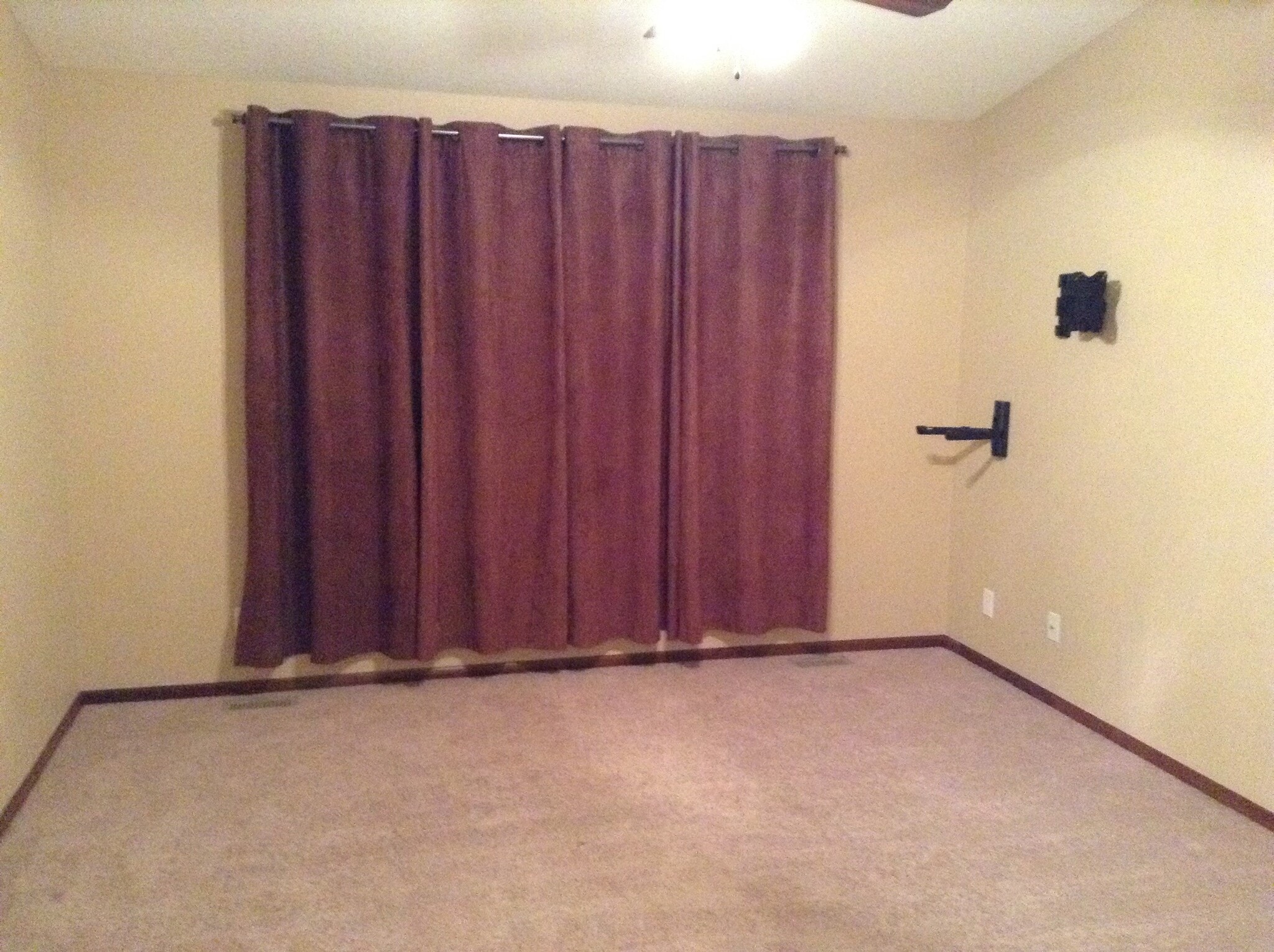 Bed Master - 2901 SE Stonegate Dr
