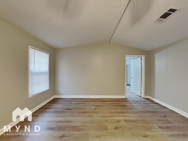 Building Photo - 7071 Atherton Cove