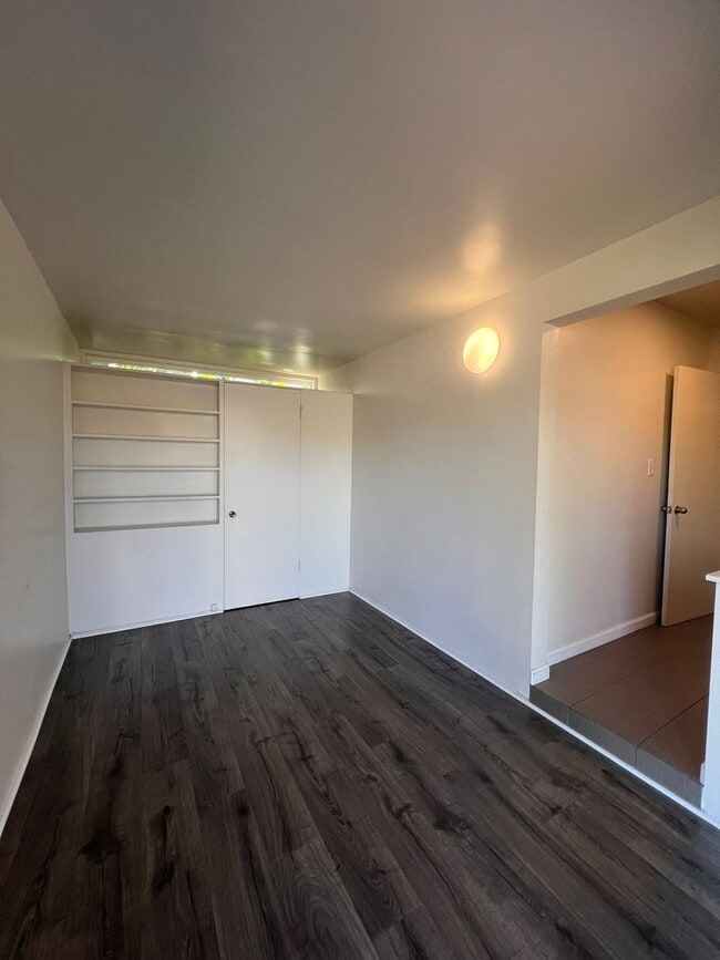 Building Photo - Costa Mesa House Large Lot;  Open House Today 3/7/2026 11:30 PM - 1:00 PM