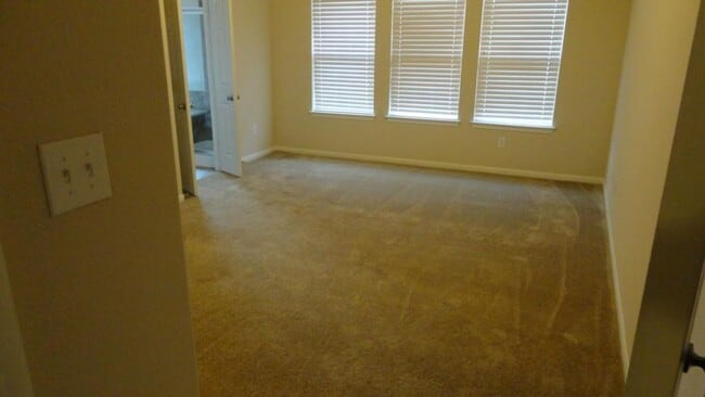 Building Photo - Single story 4 bedroom in Belterra