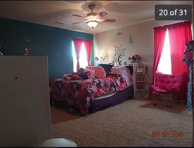 Building Photo - 10001 Altura St