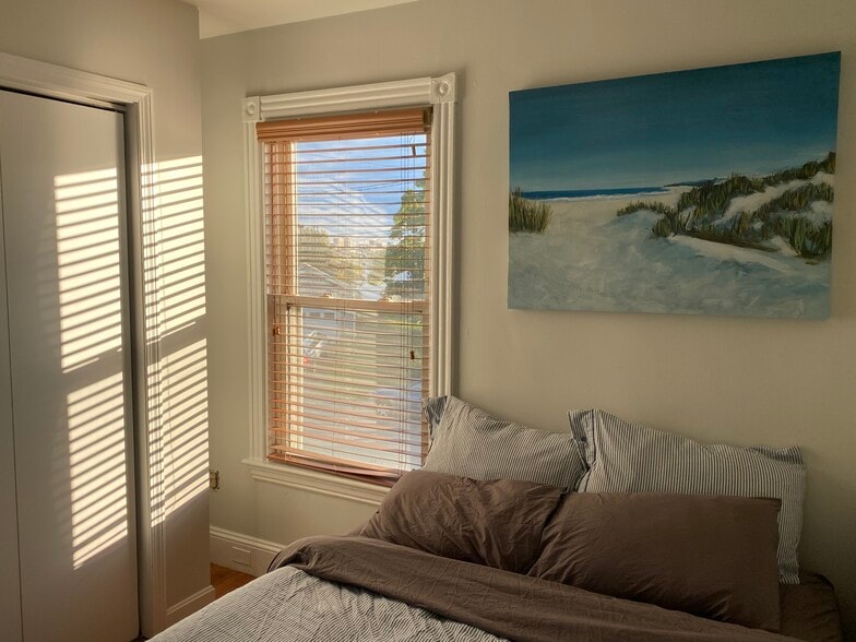 Building Photo - 45 Galvin St