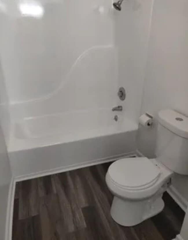 Building Photo - Updated 2-Bedroom Duplex in Thurston Springfield Neighborhood