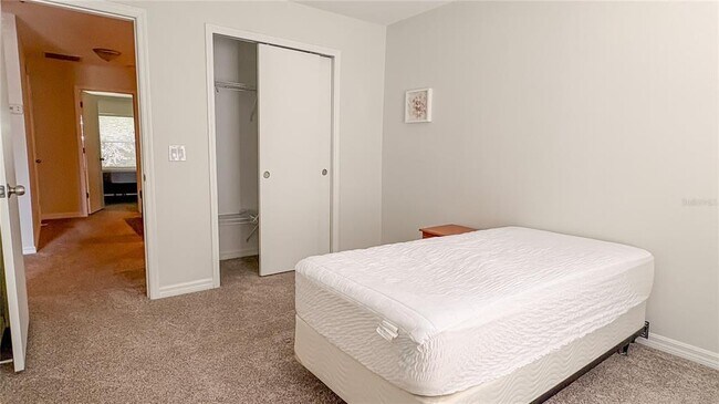 Building Photo - 2009 Beachberry Ln