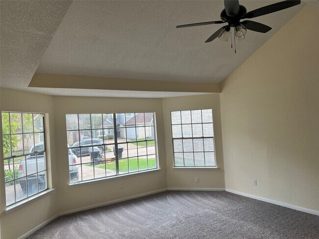 Building Photo - 12810 Ashford Meadow Dr