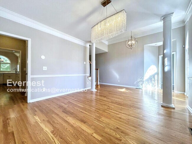 Building Photo - 1189 Parkview Ln NW