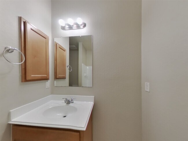 Building Photo - 6619 Lindale Manor Ct