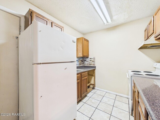 Building Photo - 202 Belfast St