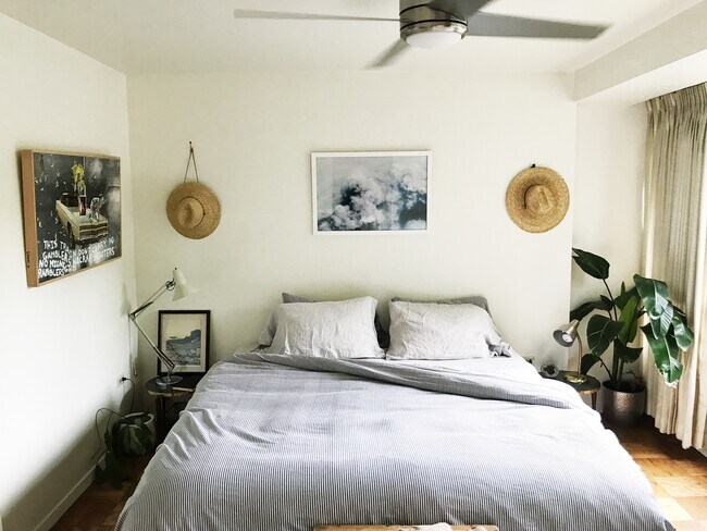 Large bedroom with plenty of space for a king size bed and other furniture - 1221 Minor Ave