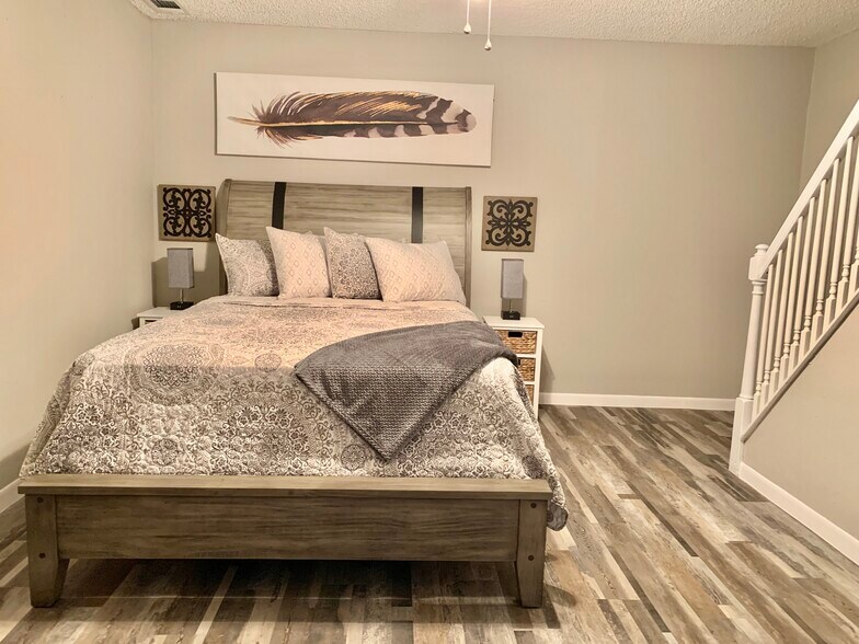 Bedroom - 6502 Cedarhill