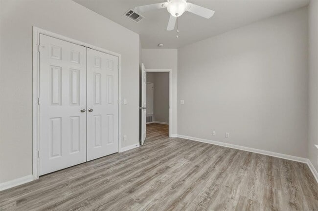 Building Photo - 10608 Plains Trail