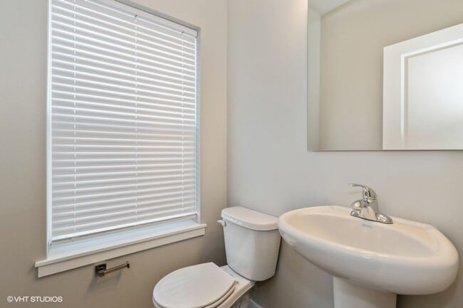 Building Photo - Big Ben Townhomes – Brand New 3 Bedroom Townhome | Attached 2-Stall Garage