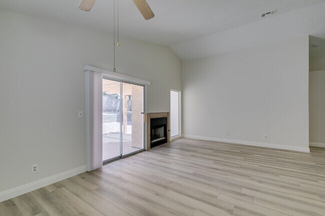 Building Photo - Charming 3-Bedroom Home with Covered Patio