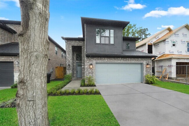 Primary Photo - 6424 Cebra St