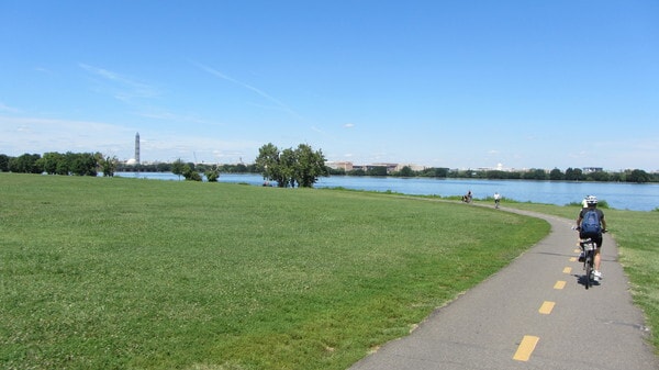 Cross the street to bike to work on the Mount Vernon trail - 1800 West Abingdon Drive